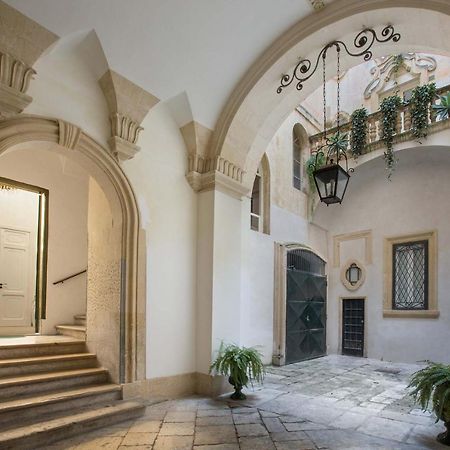 Apartament Porta Del Duomo Luxury By Barbarhouse Lecce Zewnętrze zdjęcie